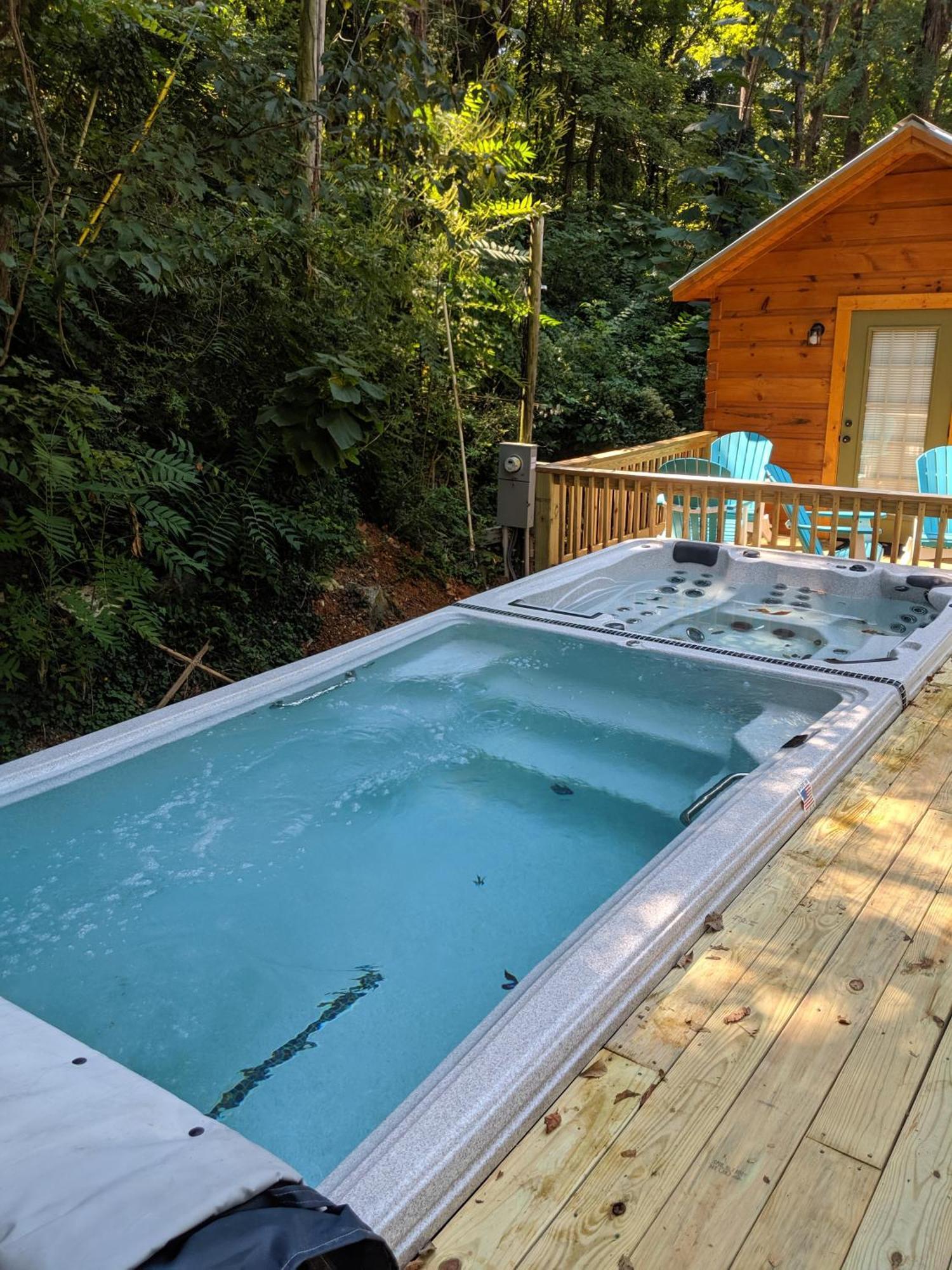 שאטאנוגה River Cabin Hot Tub & Swim Spa Near Downtown מראה חיצוני תמונה