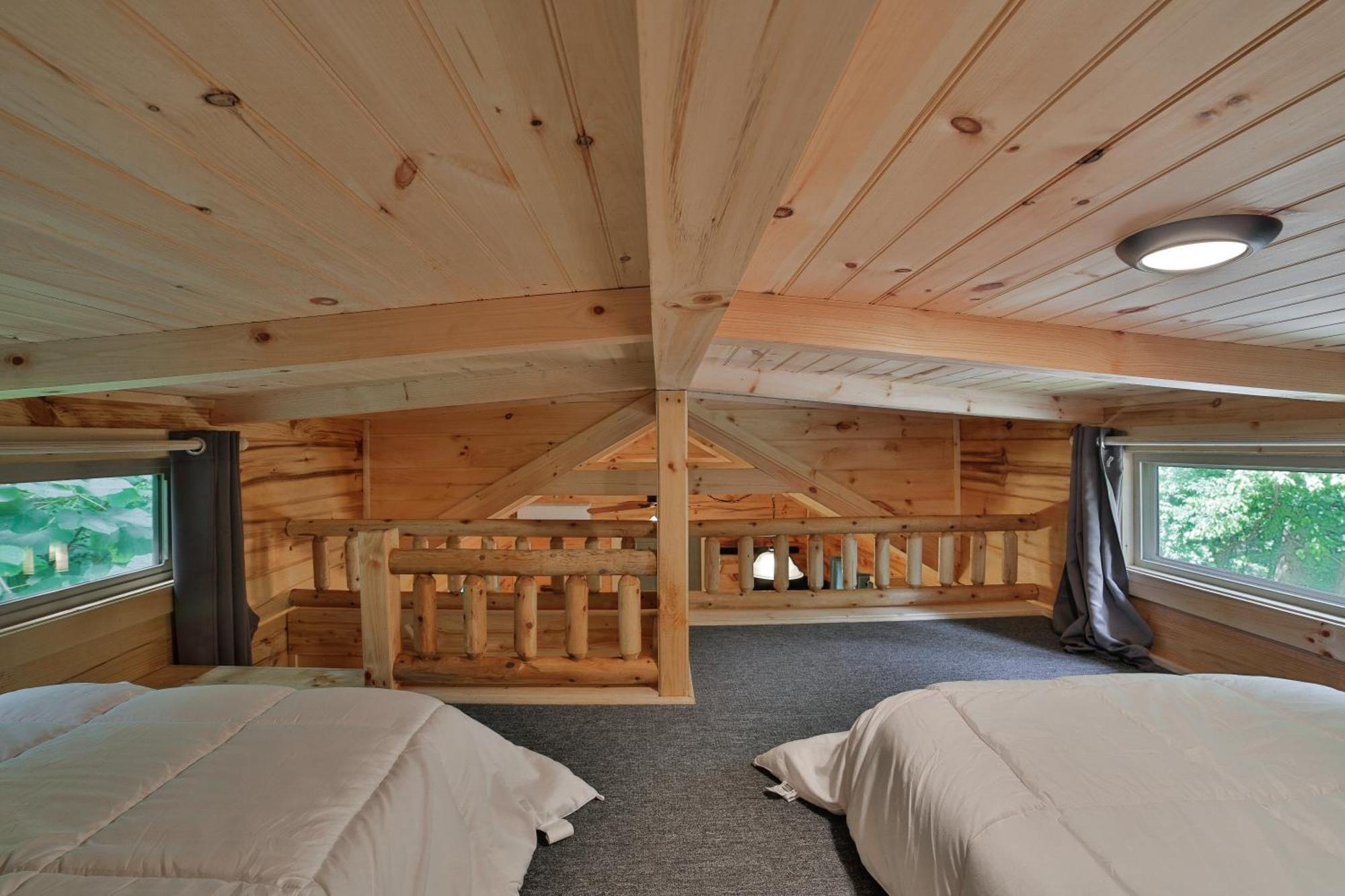 שאטאנוגה River Cabin Hot Tub & Swim Spa Near Downtown מראה חיצוני תמונה